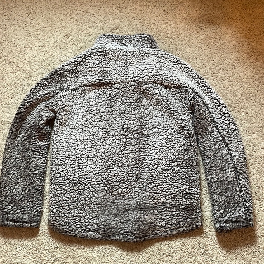 Altard State sherpa: Size small, Gray. - Picture 3 of 3